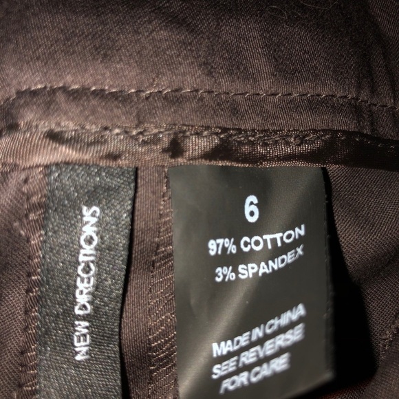 New Directions Capri Pants Chocolate Brown with Gold Size 6 - Picture 6 of 8